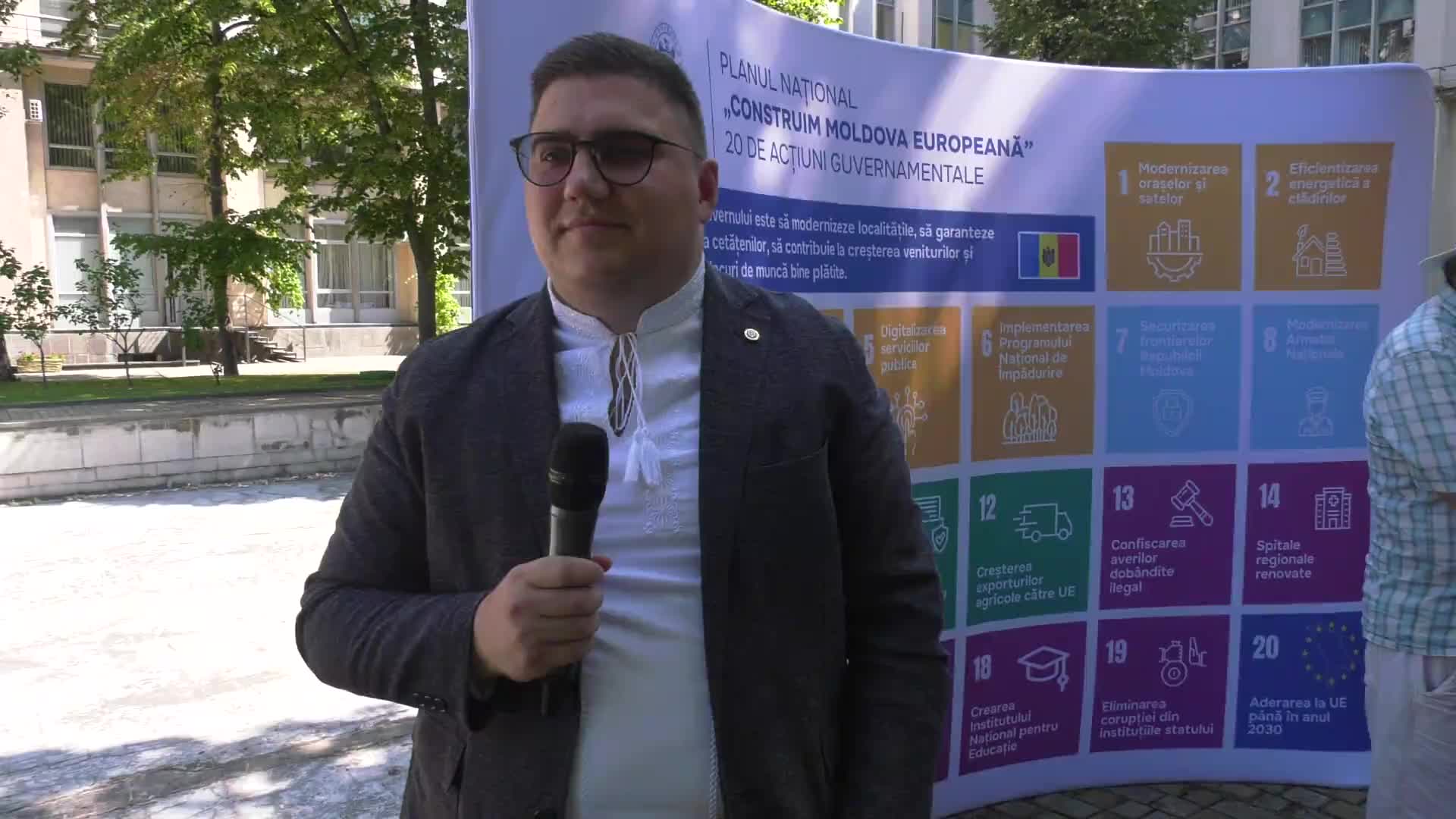 Prim-ministrul Republicii Moldova, Dorin Recean, și miniștrii din Guvern participă la programul „De vorbă cu cetățenii”