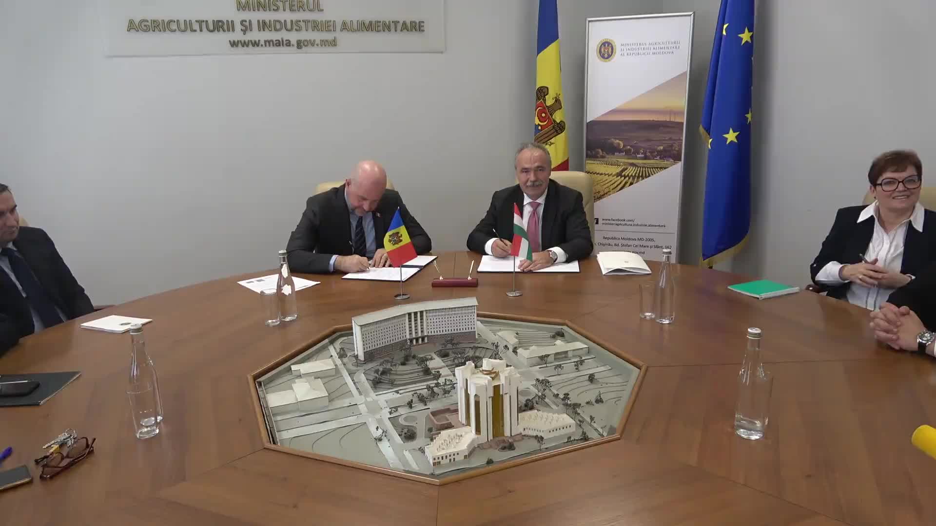 Semnarea Memorandumului de cooperare între Ministerul Agriculturii și Industriei Alimentare al Republicii Moldova și Ministerul Agriculturii al Ungariei
