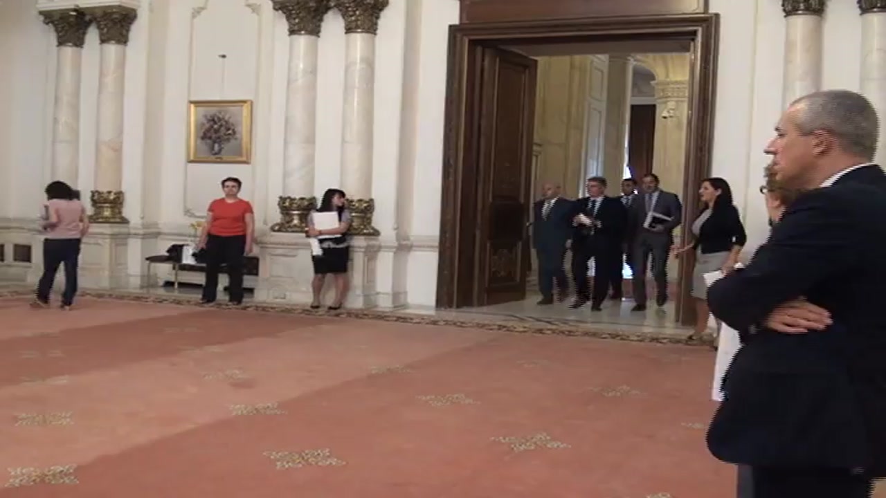 Semnarea protocolului de colaborare dintre Camera Deputaţilor şi UNICEF