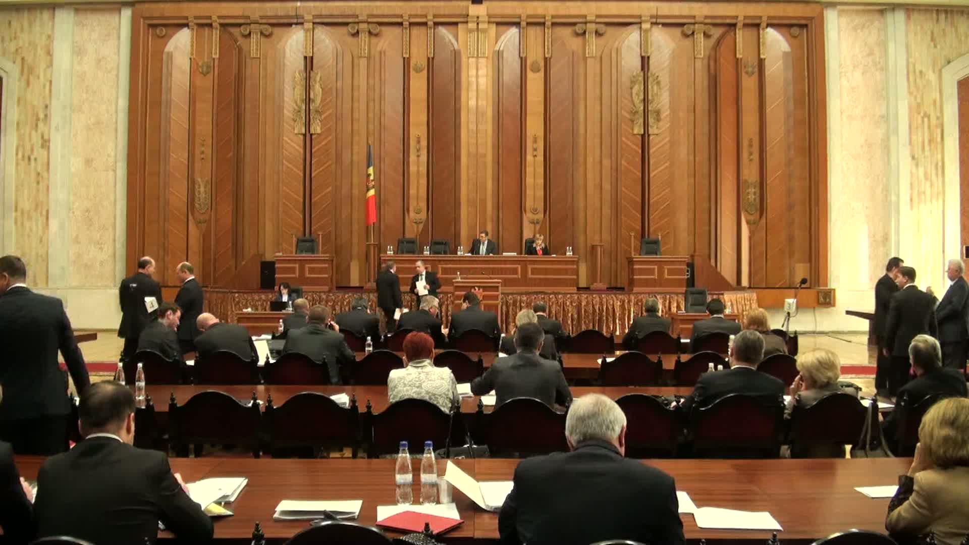 Şedinţa Parlamentului Republicii Moldova din 5 decembrie 2013