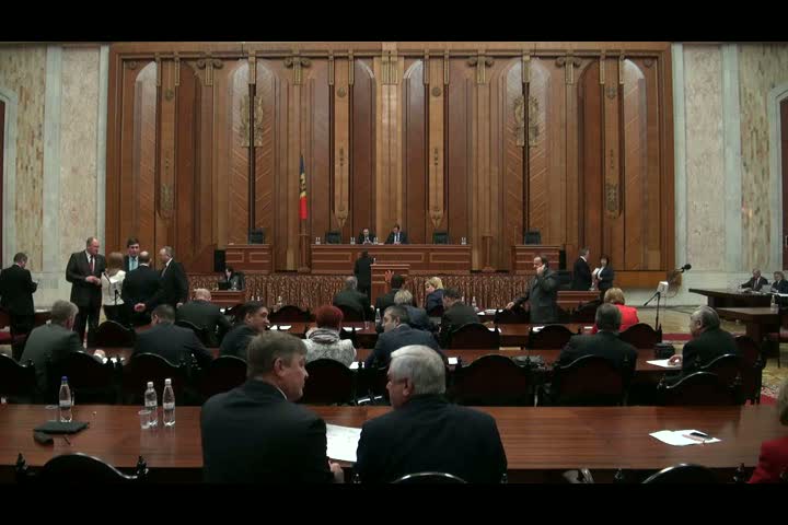 Ședința Parlamentului Republicii Moldova din 12 decembrie 2013