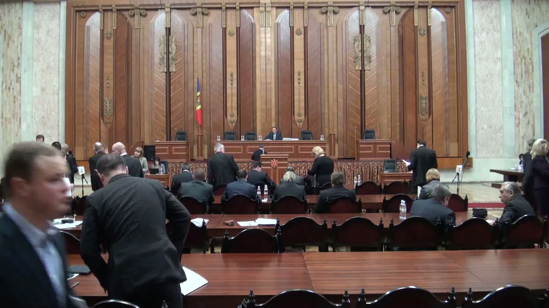 Ședința Parlamentului Republicii Moldova din 19 decembrie 2013