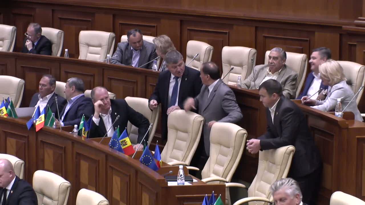 Şedinţa Parlamentului Republicii Moldova din 4 iulie 2014, 10.00