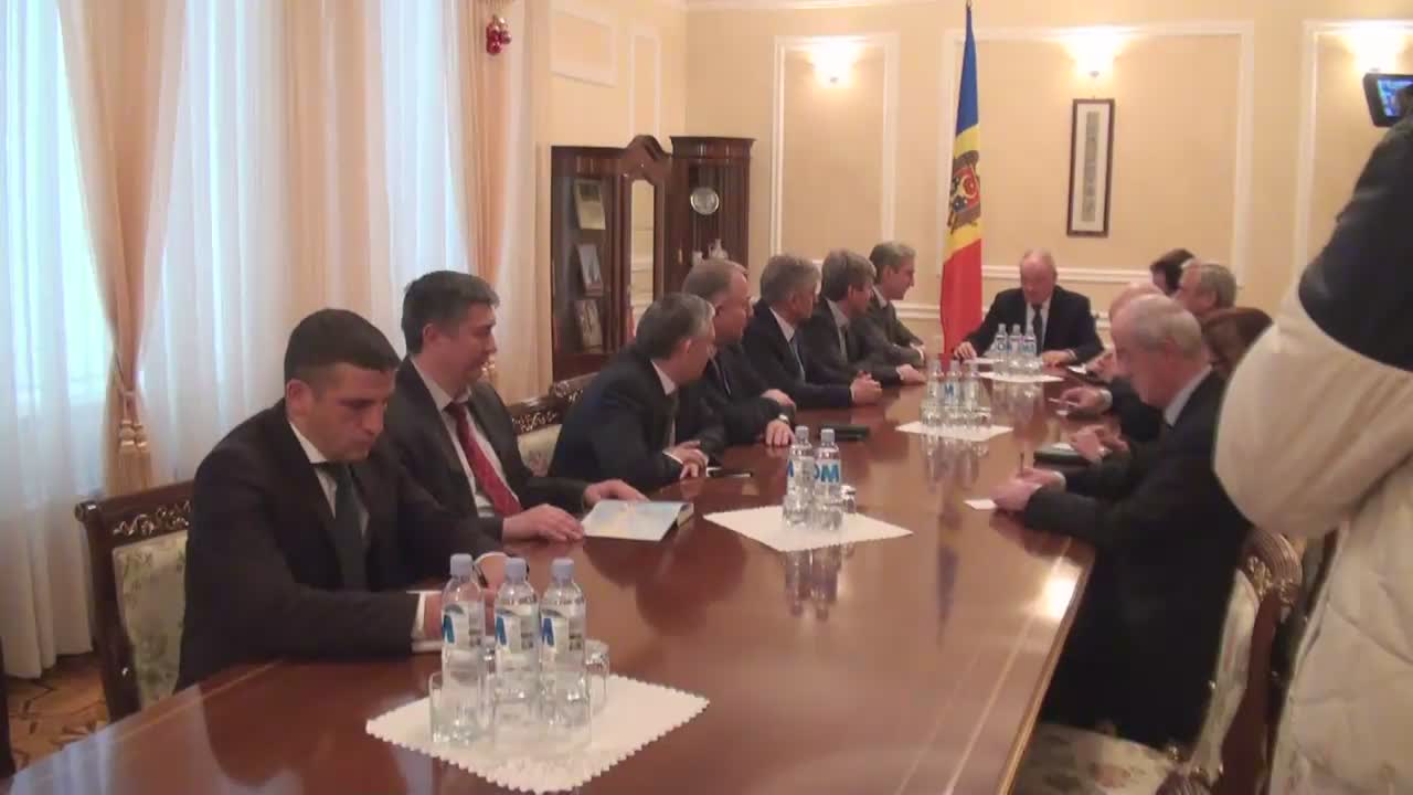 Declarațiile grupului de deputați neafiliați condus de Iurie Leancă după consultările cu președintele Republicii Moldova, Nicolae Timofti, în vederea desemnării unui nou candidat la funcția de prim-ministru