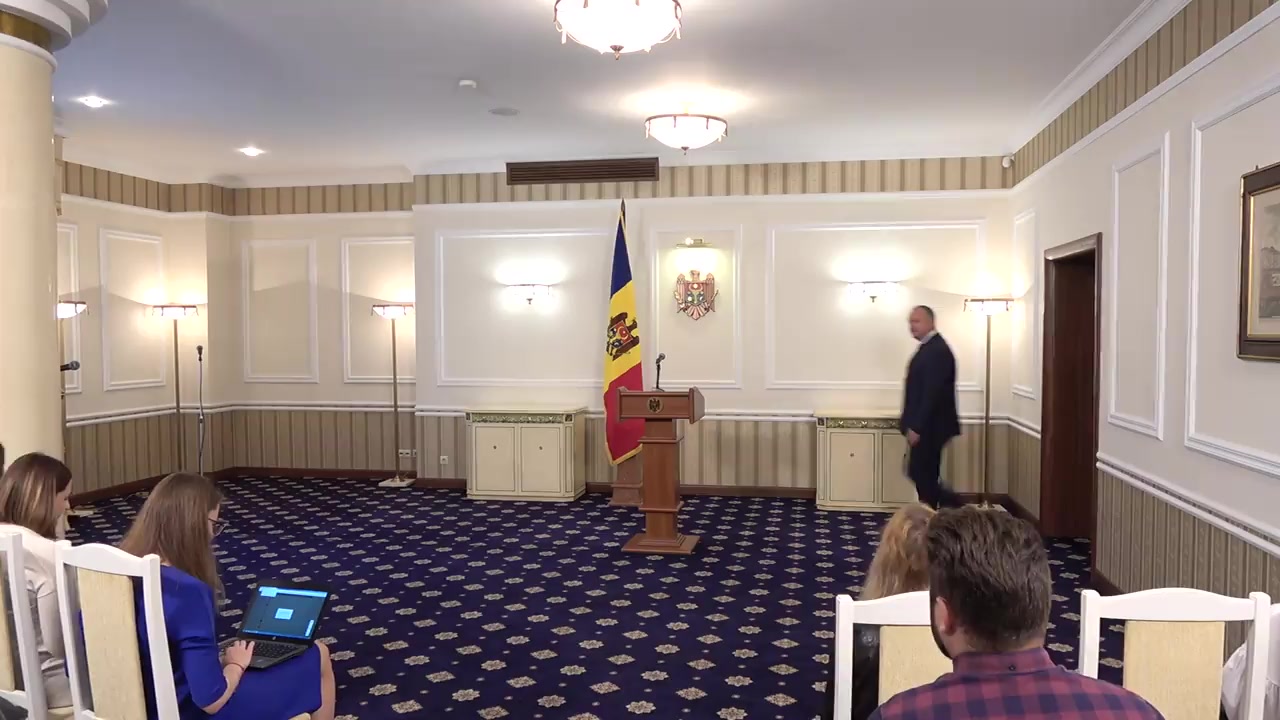 Briefing susținut de Președintele Republicii Moldova, Igor Dodon, cu privire la situația legată de participarea efectivului Armatei Naționale la exercițiile militate din Ucraina