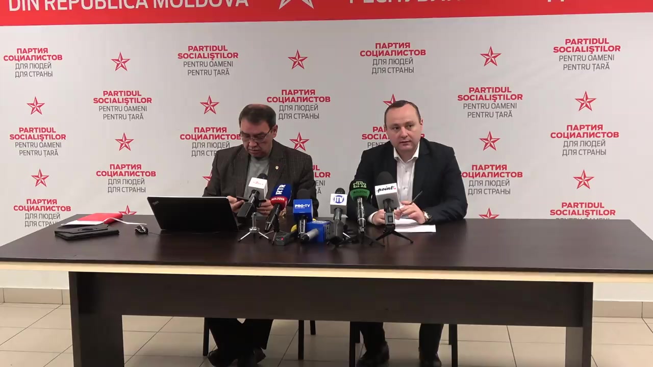 Conferință de presă susținută de deputații fracțiunii parlamentare a Partidului Socialiștilor din Republica Moldova