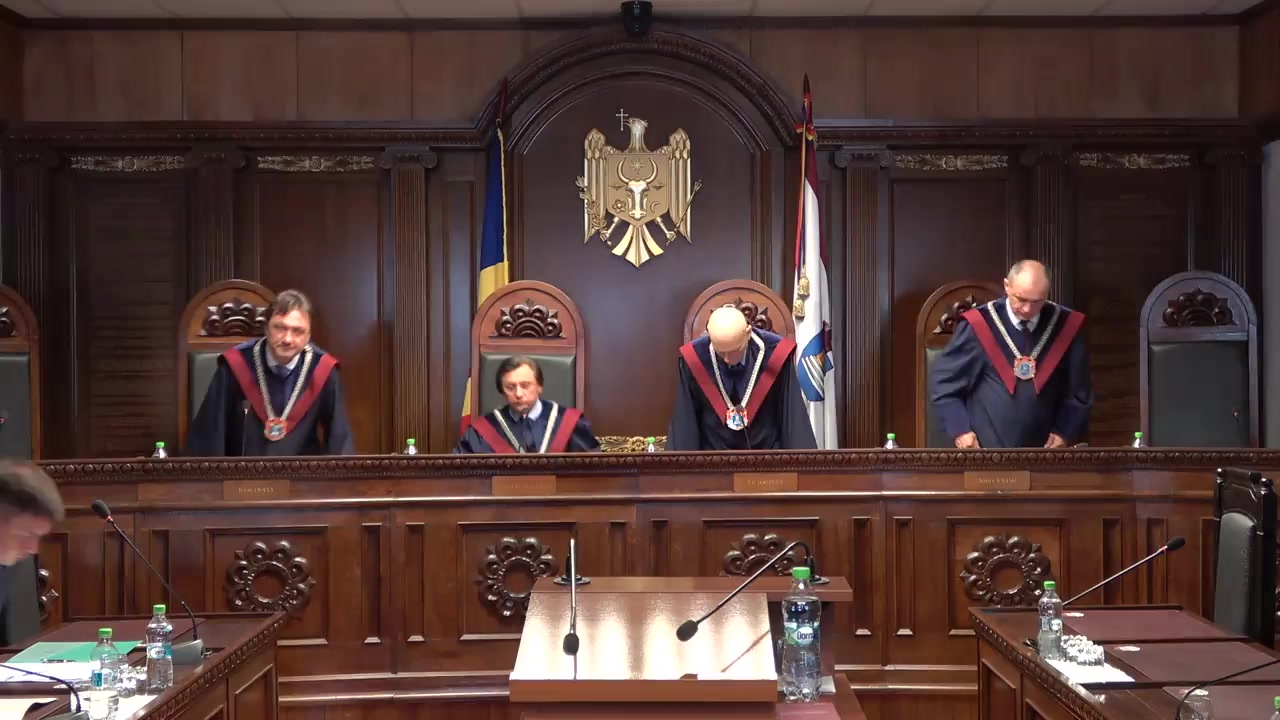 Curtea Constituțională examinează sesizarea Președintelui statului, Igor Dodon, referitoare la modificările aduse Codului audiovizualului