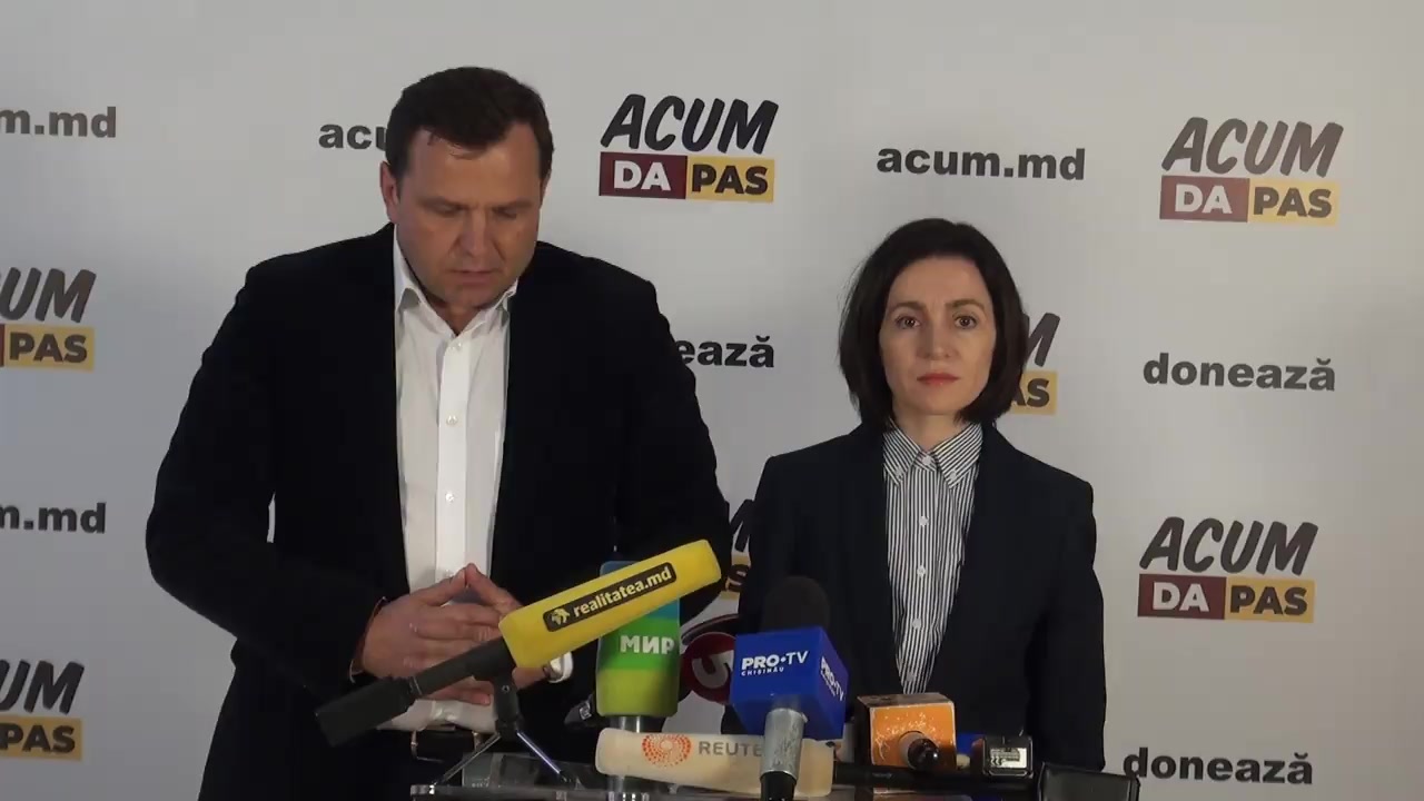Briefing de presă susținut de co-președinții blocului ACUM DA PAS, Maia Sandu și Andrei Năstase