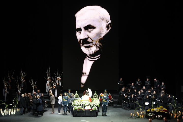 Funeraliile Maestrului Gheorghe Urschi