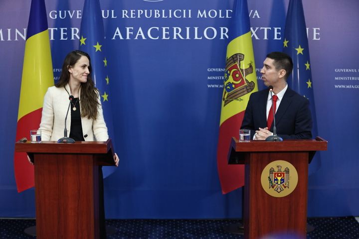 Conferință de presă susținută de ministrul afacerilor externe al Republicii Moldova, Mihai Popșoi, și ministra afacerilor externe a României, Oana-Silvia Țoiu