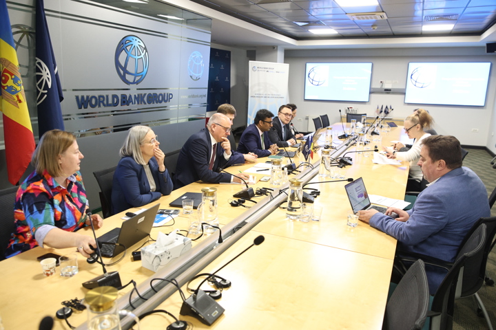 Grupul Banca Mondială și Clubul Presei Economice discută Perspectivele Economice pentru Moldova. Subiectul special „Piața muncii din Moldova: În transformare lentă, dar rezilientă în fața presiunilor”