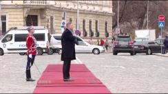 Ceremonia primirii oficiale de către Președintele Republicii Bulgaria, Rumen Radev, pe Președintele României, Klaus Iohannis și depunerea unei coroane de flori la Monumentul Ostașului Necunoscut