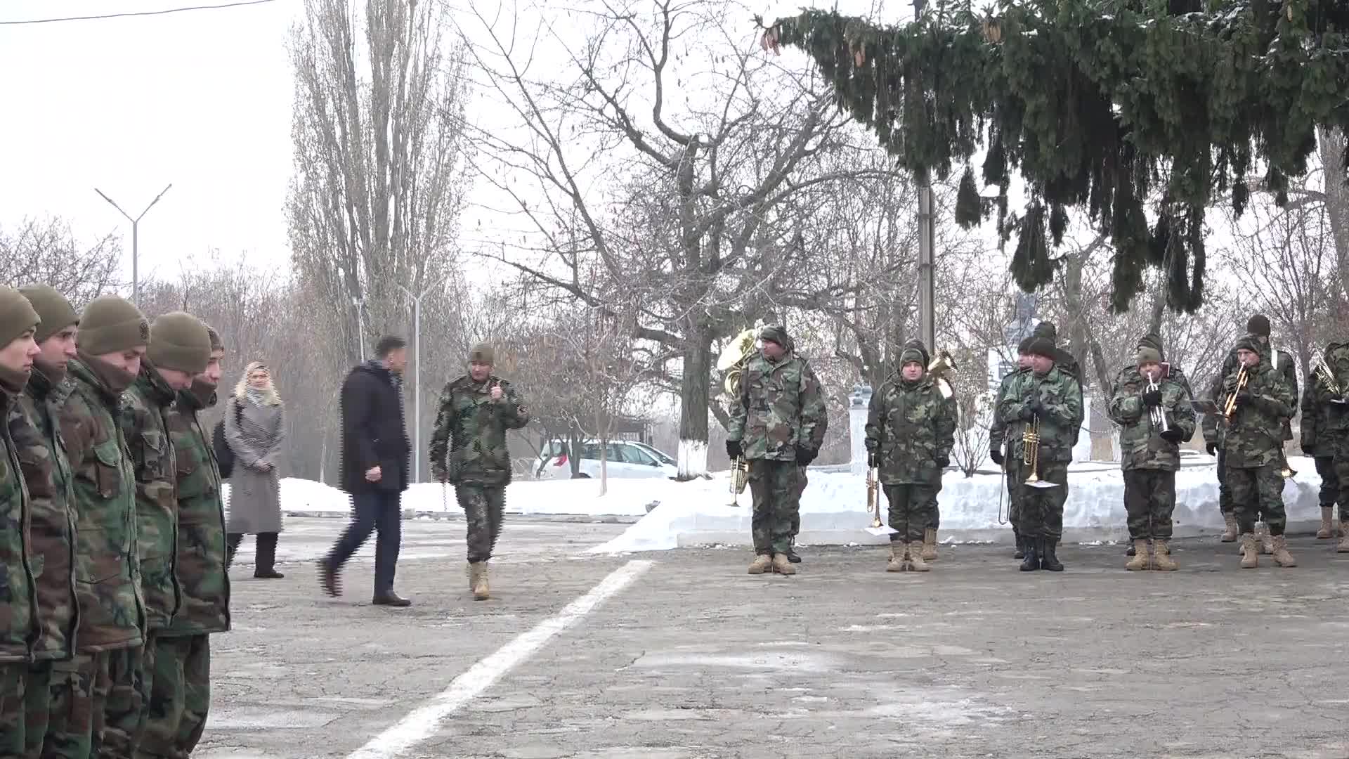 Ceremonia de primire a lotului de tehnică și echipament pentru geniștii militari - din partea Uniunii Europene, oferit Armatei Naționale prin intermediul Instrumentului European pentru Pace (EPF)