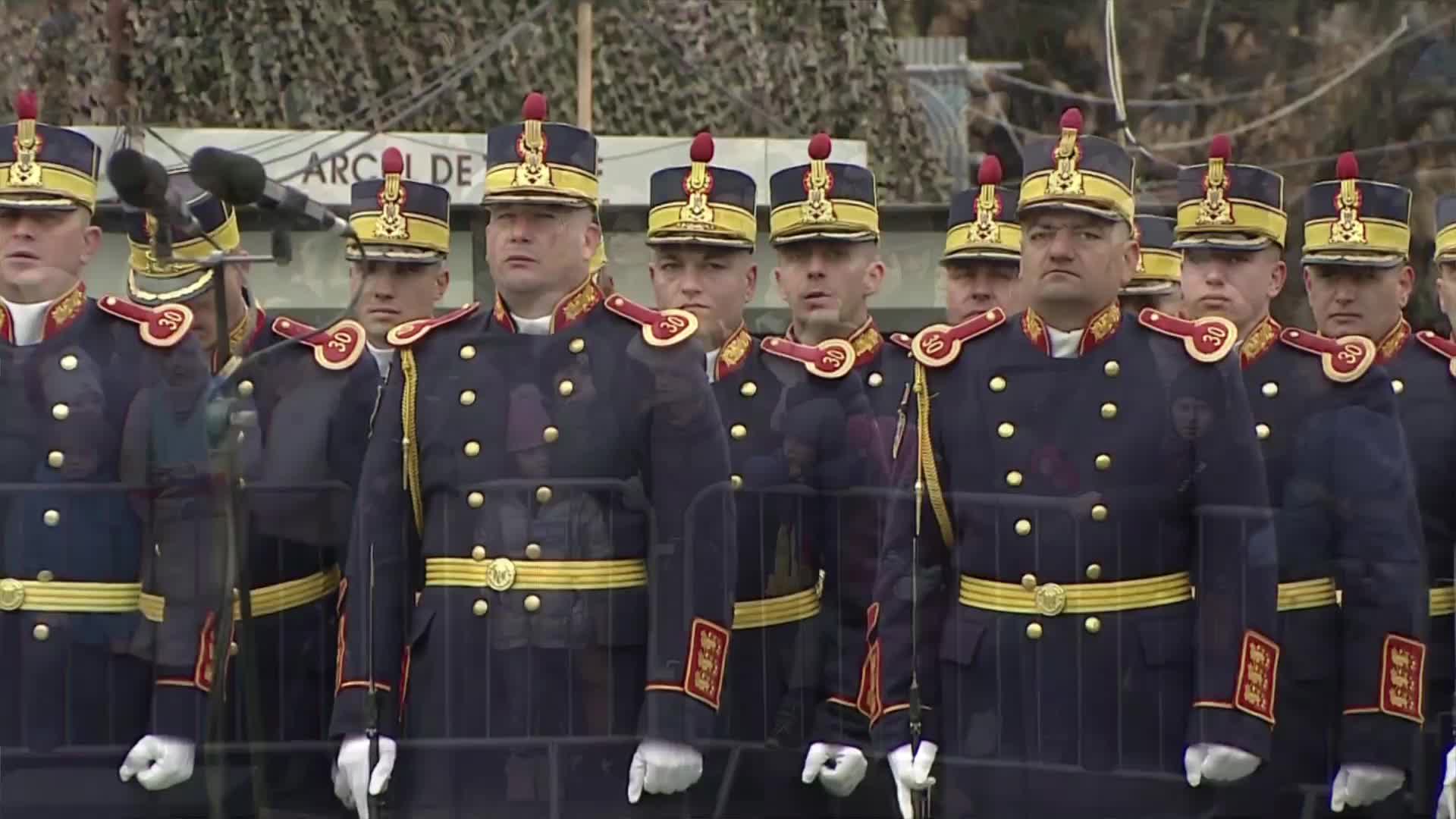 Parada militară cu prilejul Zilei Naționale a României