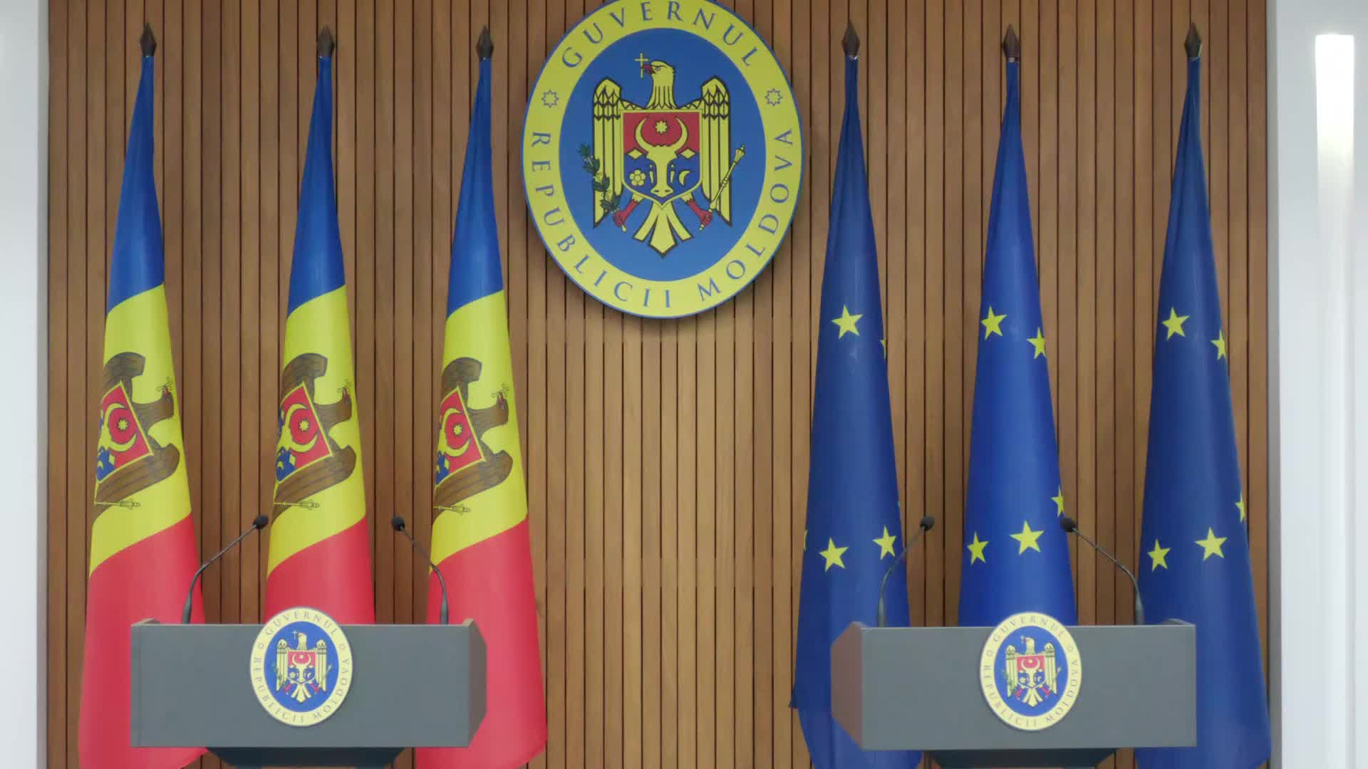 Briefing de presă susținut de prim-ministrul Republicii Moldova, Dorin Recean, și comisarul european pentru vecinătate și extindere, Olivér Várhelyi