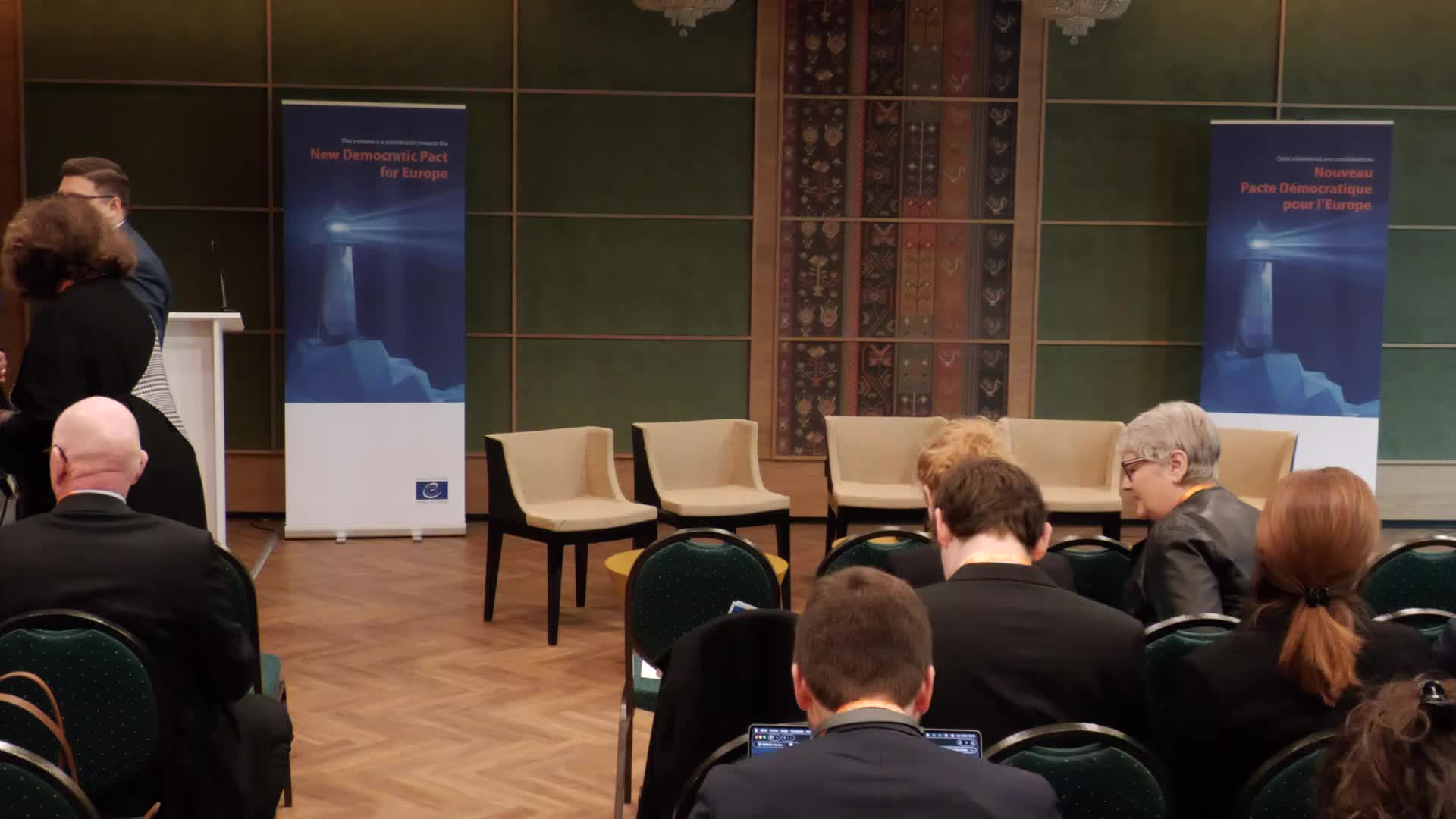 Conferința „Apărarea adevărului: abordări cuprinzătoare privind siguranța jurnalistică și jurnalismul de calitate”