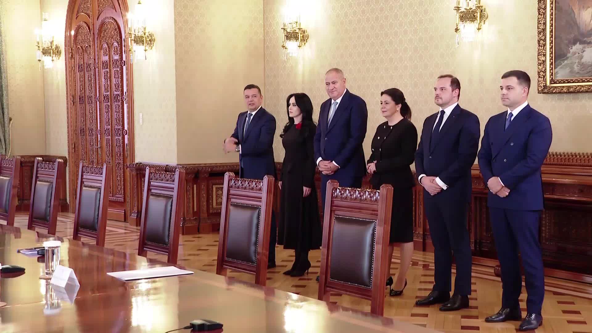 Consultări la Palatul Cotroceni cu partidele și formațiunile politice parlamentare - Partidul Social Democrat (PSD), în vederea desemnării candidatului la funcția de prim-ministru al României