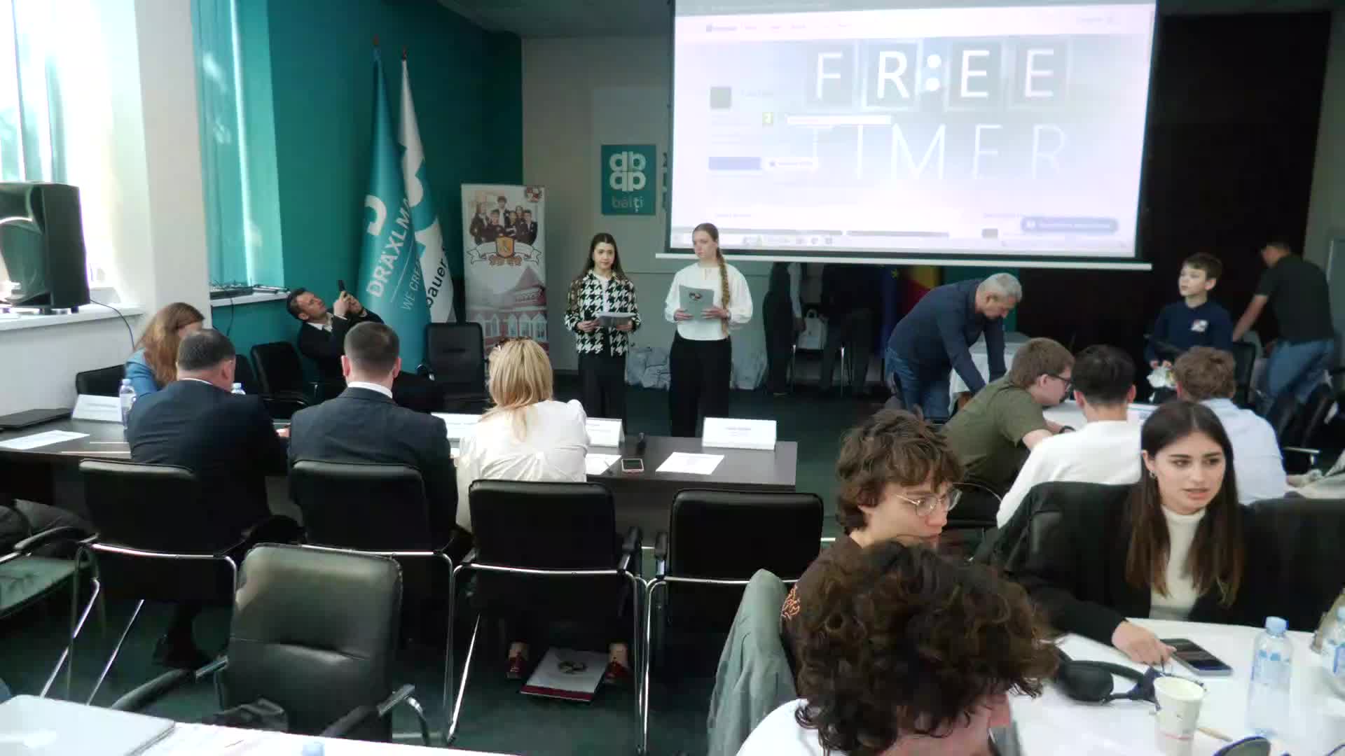 Proiectul educațional „Leadership și antreprenoriat în era digitală”. Prezentarea produselor și premierea câștigătorilor hackathonului: find the solution