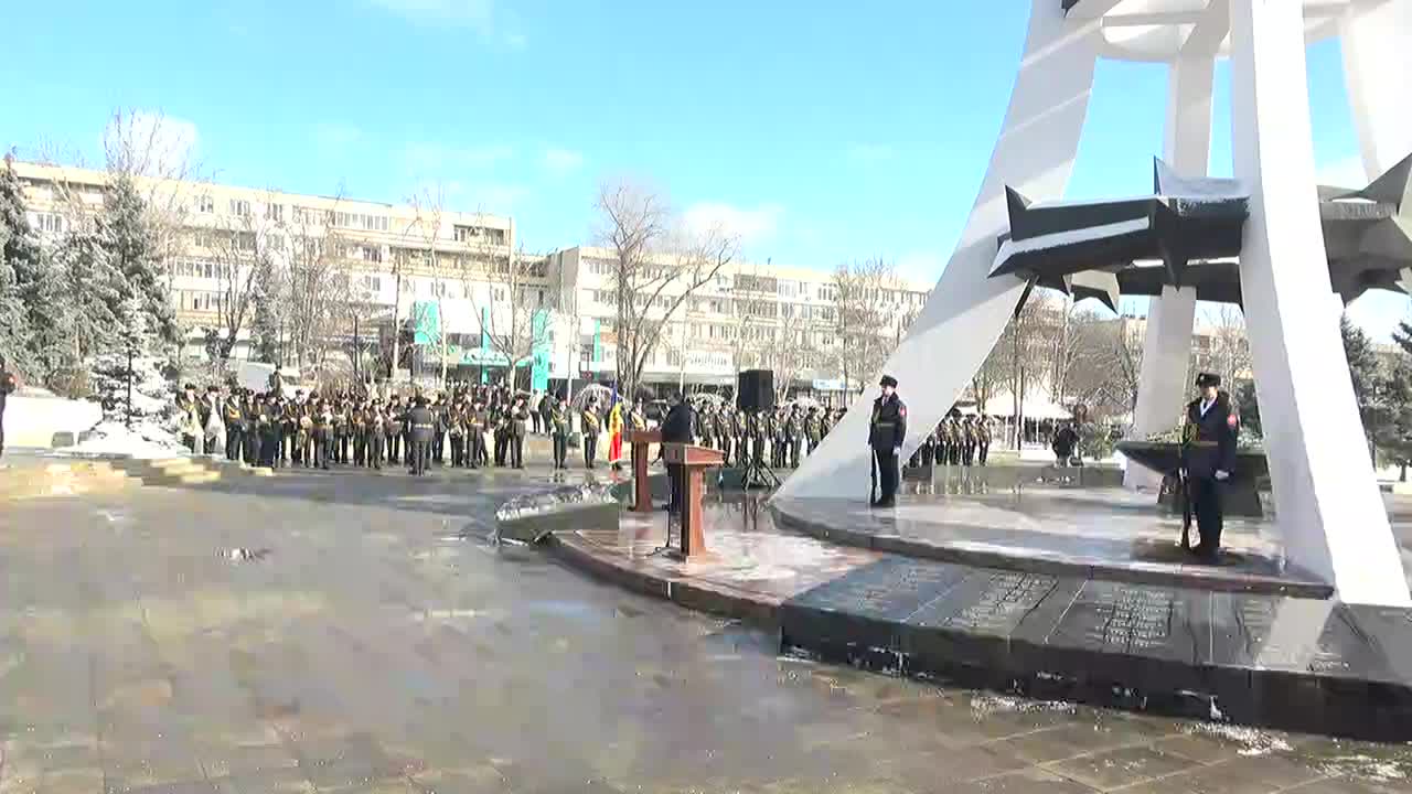 Ceremonia consacrată Zilei comemorării celor căzuți în războiul din Afganistan