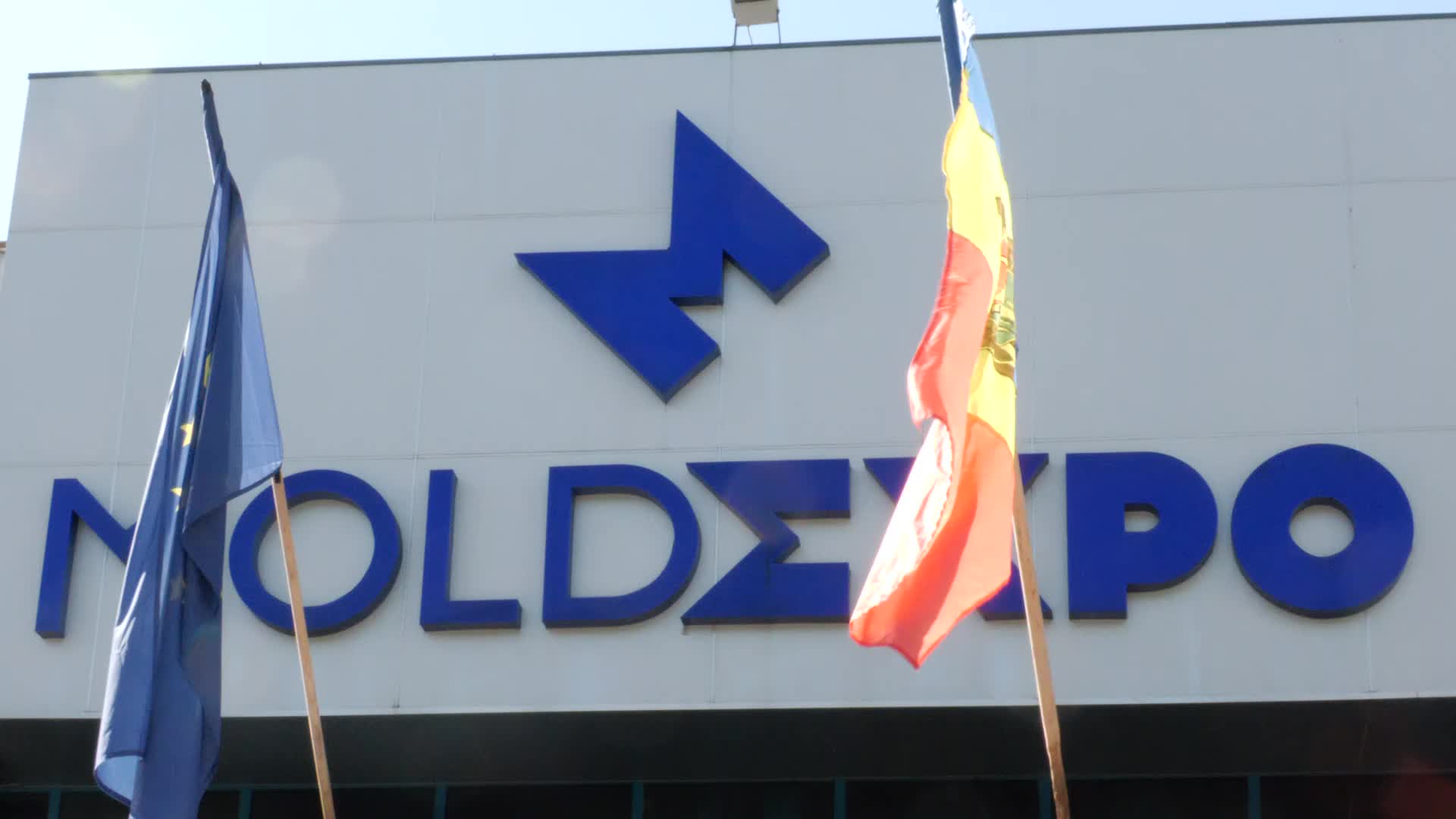 Ceremonia de înmânare a Certificatului ISO 9001 pentru C.I.E. „Moldexpo” SA