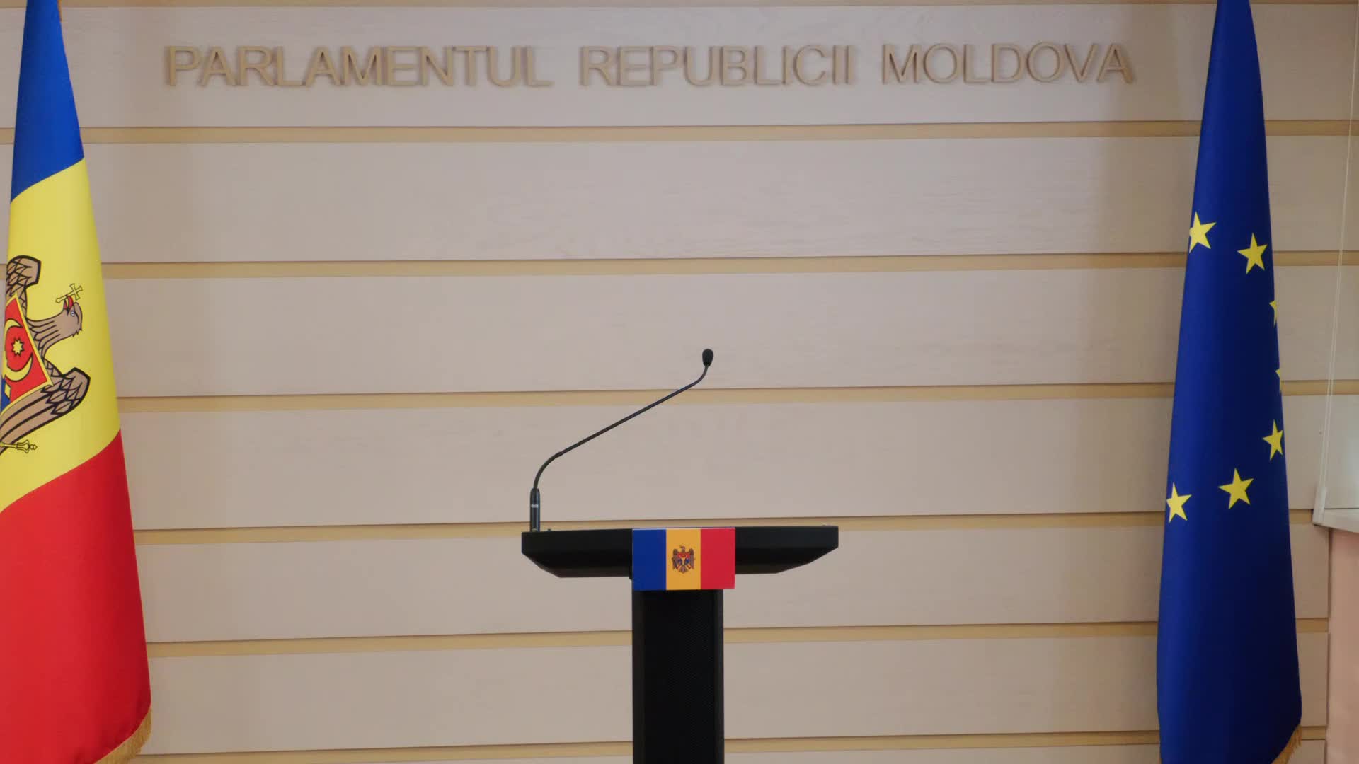 Briefing de presă susținut de vicepreședintele Parlamentului Republicii Moldova, Vlad Batrîncea