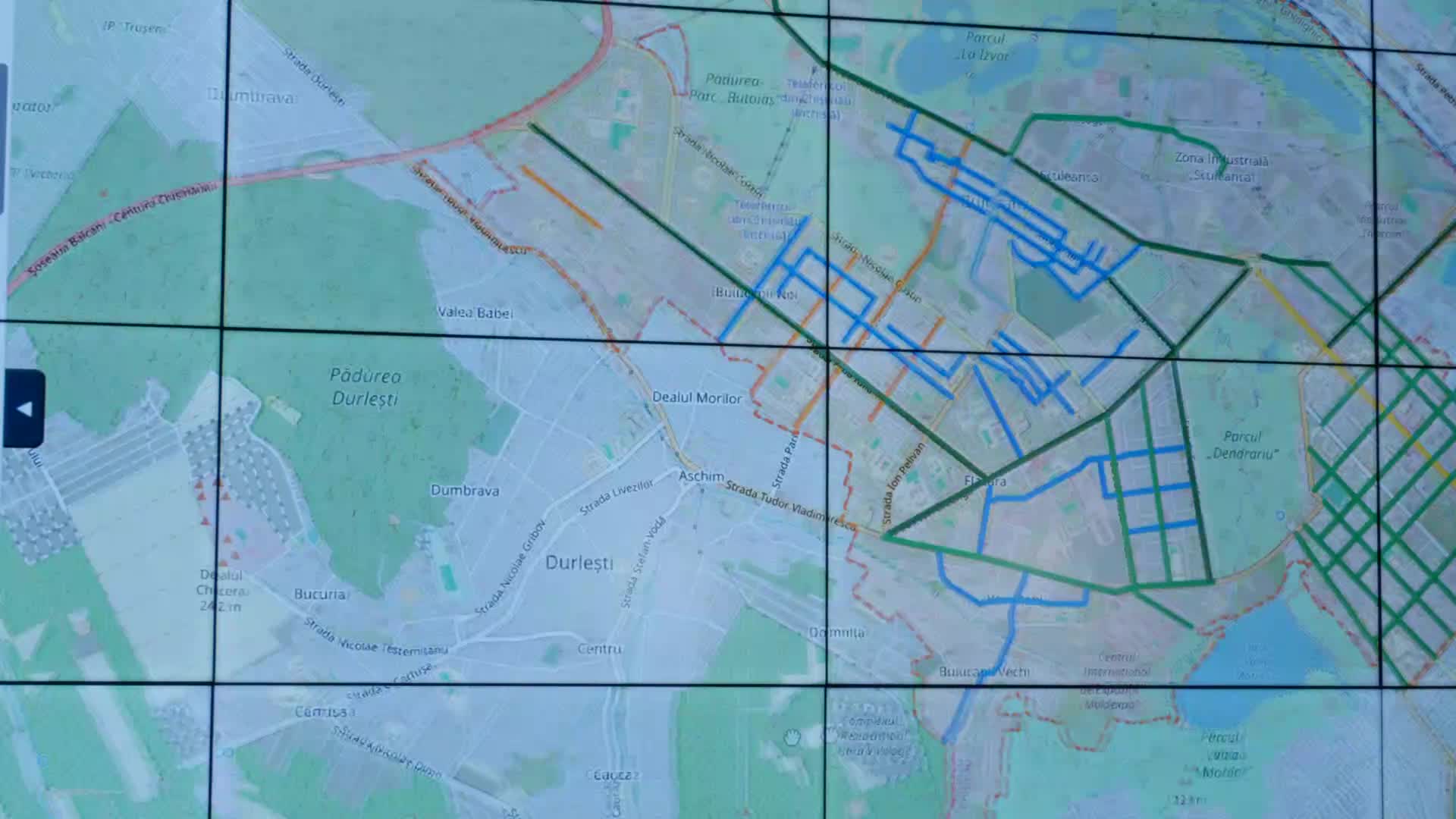 Prezentarea primei etape de intervenție cu lucrări de asfaltare pe străzile municipiului Chișinău, după perioada de iarnă