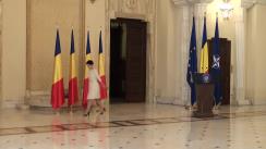 Ceremonia de decorare a Colegiului Juridic franco-român de studii europene de către președintele României, Klaus Iohannis