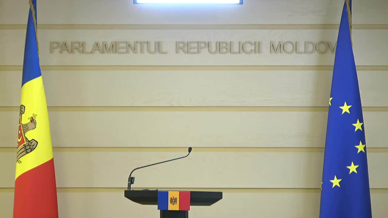 Briefing de presă susținut de vicepreședintele Parlamentului Republicii Moldova, Vlad Batrîncea