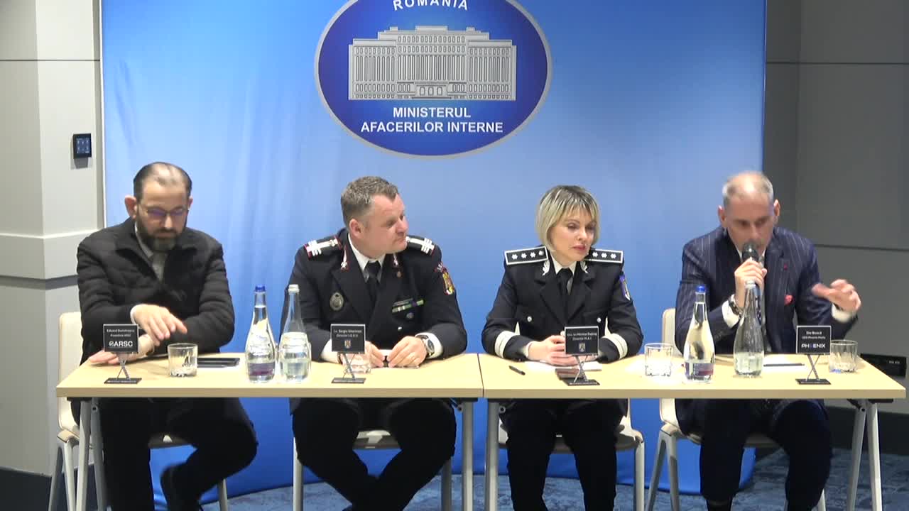 Conferinţă de presă organizată de Ministerul Afacerilor Interne al României și partenerul instituțional, Phoenix Media, destinată prezentării sistemului de informare publică cu privire la recomandări preventive din domeniul ordinii publice și al situațiilor de urgență Phoenix Media Public Safety Awareness