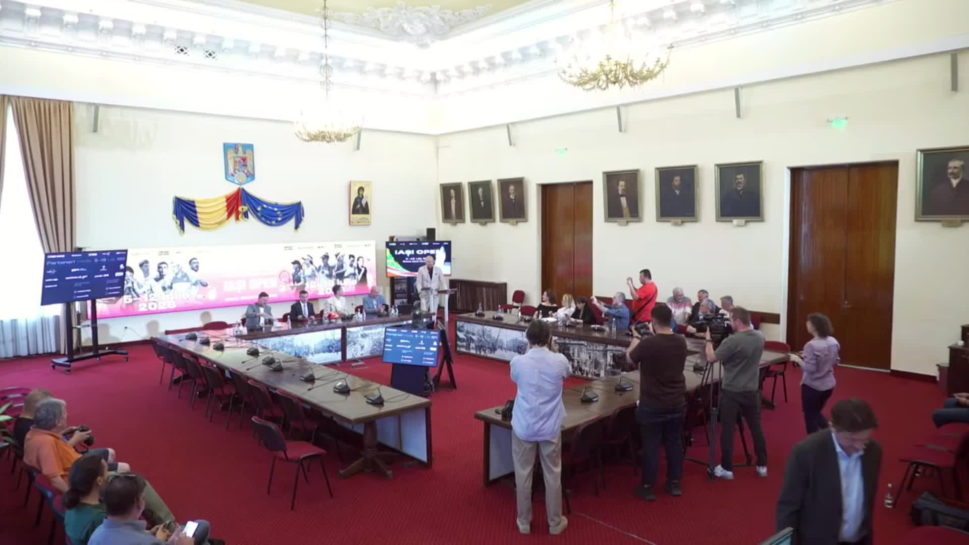Conferință de presă susținută de Primarul Municipiului Iași, Mihai Chirica