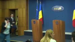 Declarații de presă susținute de premierul Sorin Grindeanu și de purtătorul de cuvânt al Guvernului, Alina Petrescu, la finalul ședinței de Guvern