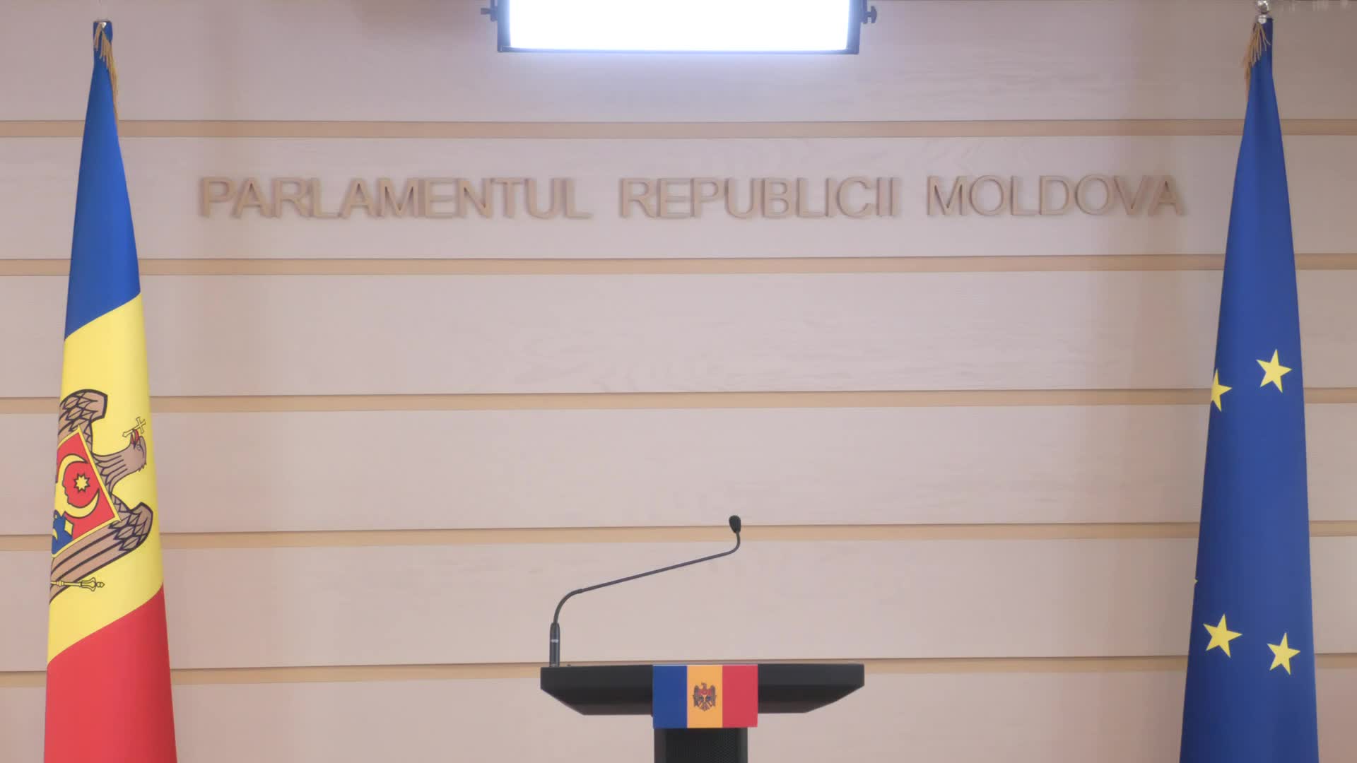 Conferință de presă susținută de către deputații din Fracțiunea parlamentară „Alternativa”