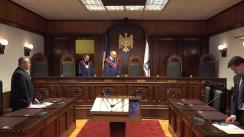 Pronunțarea dispozitivului hotărârii de interpretare a unor prevederi ale articolelor 98 alin. (6) din Constituția Republicii Moldova