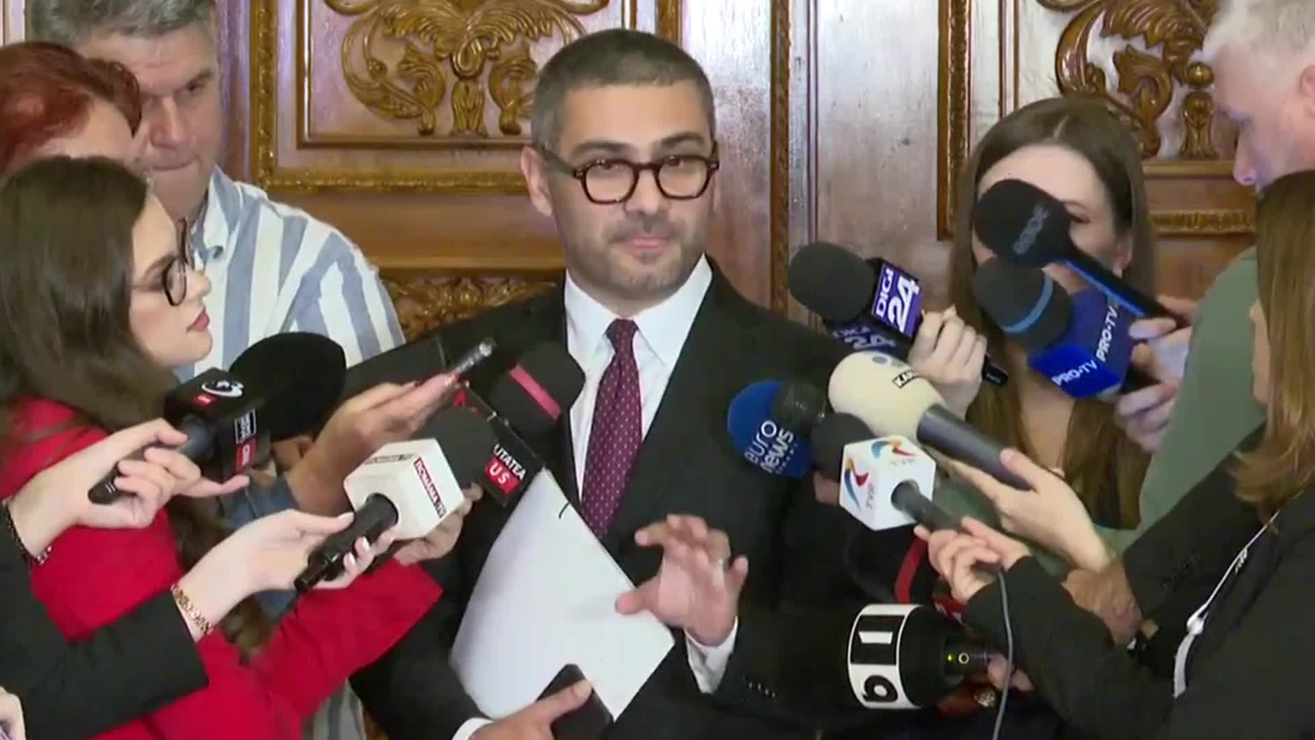 Declarații de presă susținute de Florin Manole, propus la Ministerul Muncii, Familiei, Tineretului și Solidarității Sociale