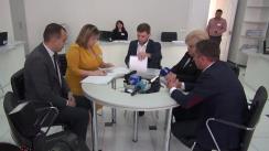 Reghina Apostolova depune actele pentru a fi înregistrat în calitate de candidat la funcția de Primar al mun. Chișinău