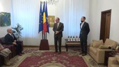 Ceremonie de înmânare a distincțiilor conferite de Președintele României unor personalități din Republica Moldova