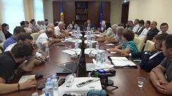 Dezbatere organizată de Comisia Economie, buget și finanțe pe subiectul prețurilor de achiziție a strugurilor și căile de soluționare a situației create în plin sezon de colectare a roadei viniviticole