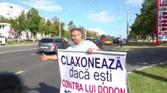 Acțiunea „Claxonează, dacă ești împotriva lui Dodon”, organizată de Partidul Nostru. Locul desfășurării falshmob-ului - str. Alecu Russo la intersecție cu Mihail Sadoveanu