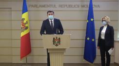 Briefing de presă susținut de către deputații PSRM, Vladimir Odnostalco și Alla Darovannaia