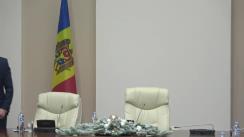 Conferință de presă susținută de Prim-ministrul Republicii Moldova, Ion Chicu, Ministru al Finanțelor, Sergiu Pușcuța, Ministru al Sănătății, Muncii și Protecției Sociale, Viorica Dumbrăveanu, și Ministru al Economiei și Infrastructurii, Anatol Usatîi