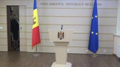 Briefing de presă susținută de către deputații Fracțiunii PSRM, Vladimir Odnostalco și Alla Darovannaia