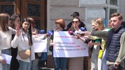 Acțiunea de protest „Corupția, incompetența și iresponsabilitatea UCIDE” în fața Primăriei Municipiului Chișinău