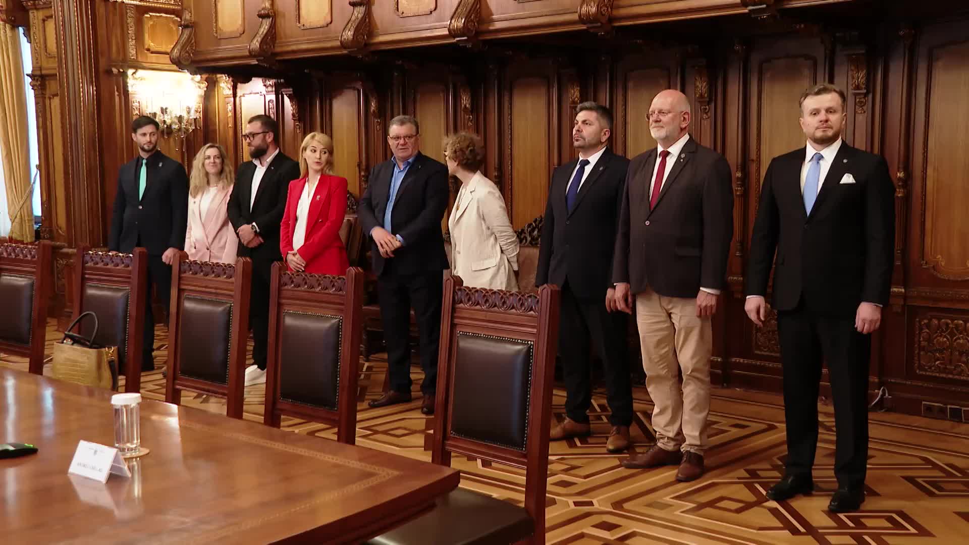 Consultări la Palatul Cotroceni cu partidele și formațiunile politice parlamentare - Parlamentarii neafiliați