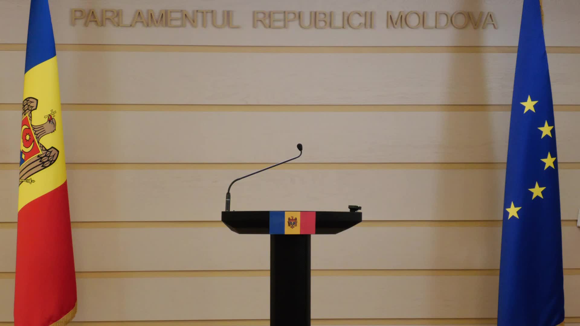 Briefing de presă al președintelui Fracțiunii parlamentare „Democrația Acasă”, Vasile Costiuc