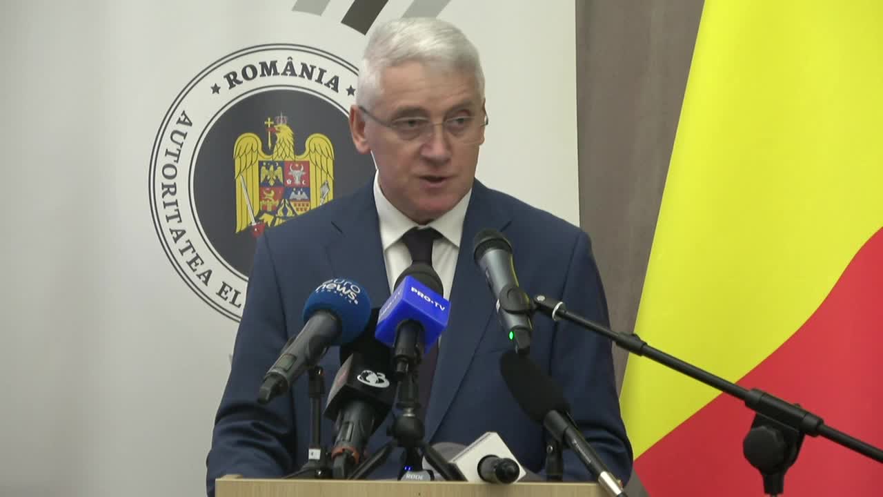 Conferință de presă susținută de președintele Autorității Electorale Permanente, Adrian Țuțuianu, cu ocazia prezentării activității AEP din anii electorali 2024–2025 și a direcțiilor de acțiune pentru reconfigurarea legislației electorale și reorganizarea instituțională