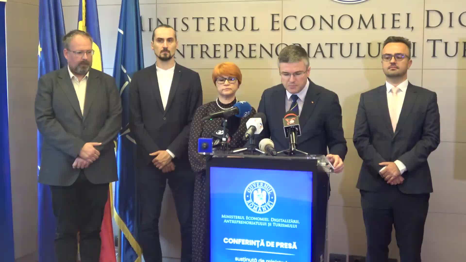Conferință de presă susținută de ministrul Economiei, Digitalizării, Antreprenoriatului și Turismului al României, Ambrozie-Irineu Darău, dedicată prezentării bilanțului primelor șase luni de mandat și principalelor direcții de acțiune pentru perioada următoare