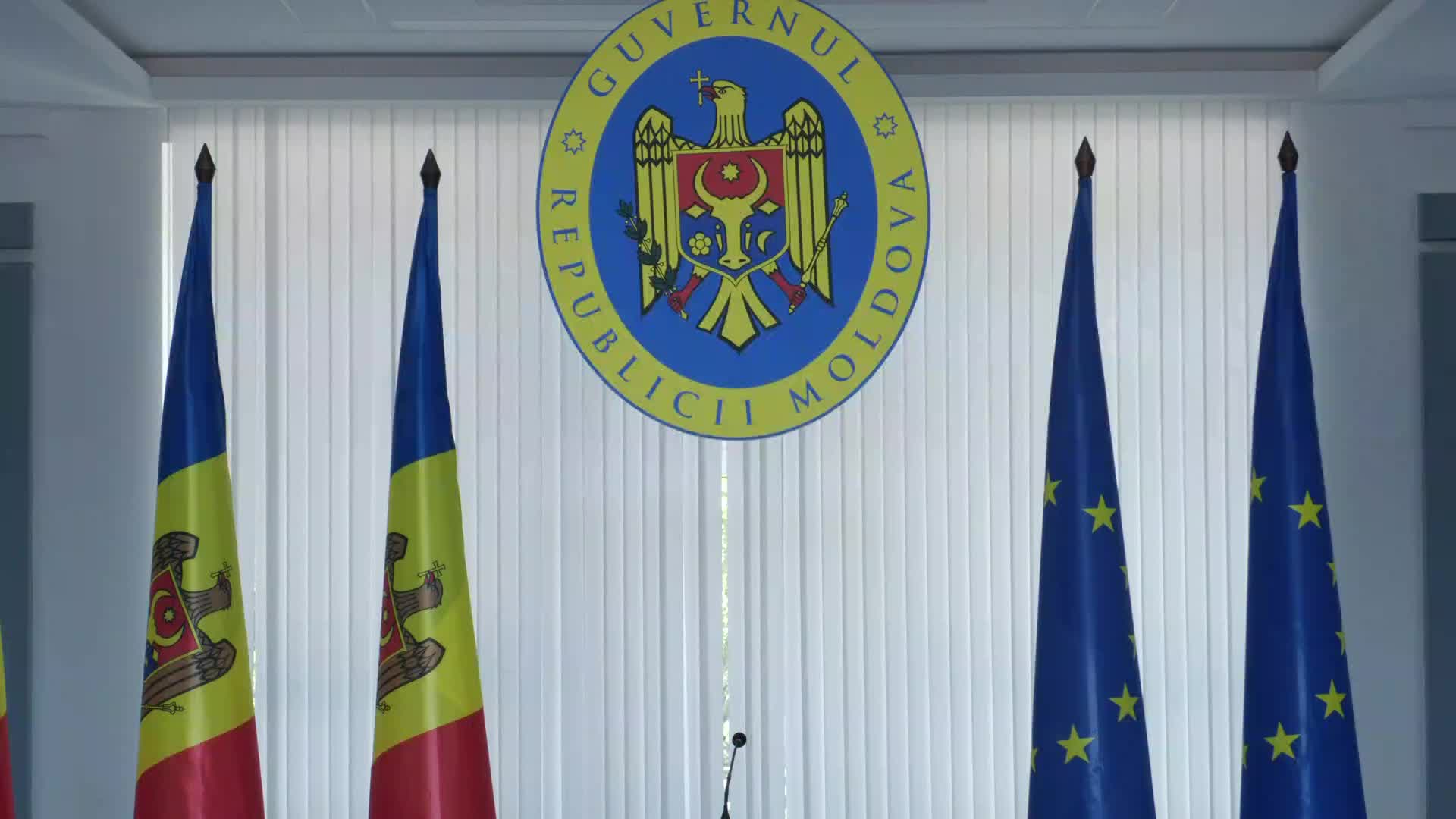 Conferință de presă organizată de Ministerul Educației și Cercetării al Republicii Moldova privind plecarea în România a 78 de profesori de limbă și literatură română din instituțiile de învățământ alolingve din mai multe raioane ale Republicii Moldova, la cursuri intensive de limbă română