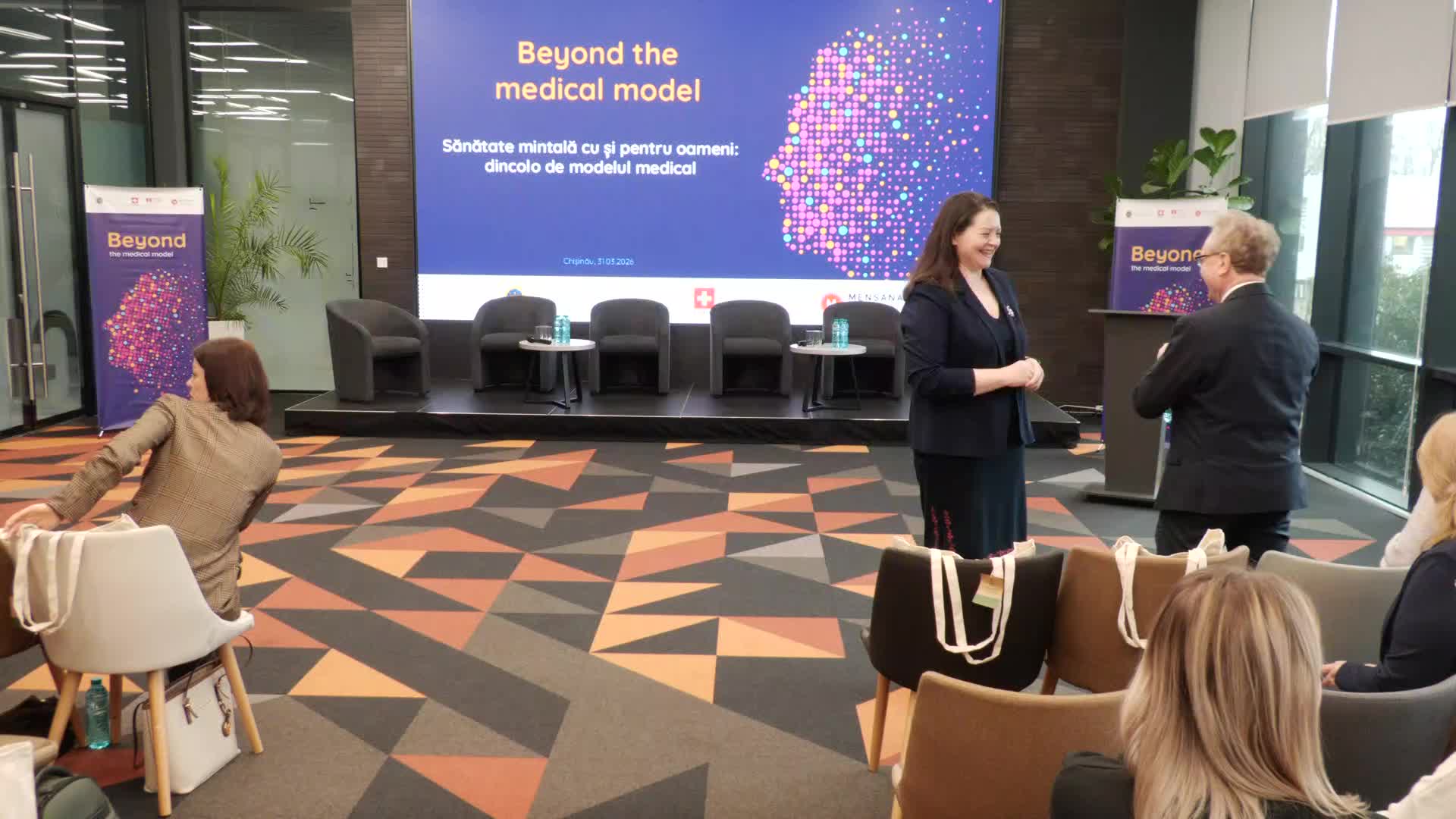 Conferința „Sănătate mintală cu și pentru oameni: dincolo de modelul medical”