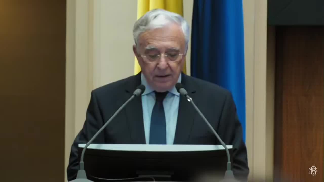 Prezentarea cu tema „Debt sustainability and fiscal risks in the EU”, susținută de către Jeromin Zettelmeyer, directorul Institutului Bruegel