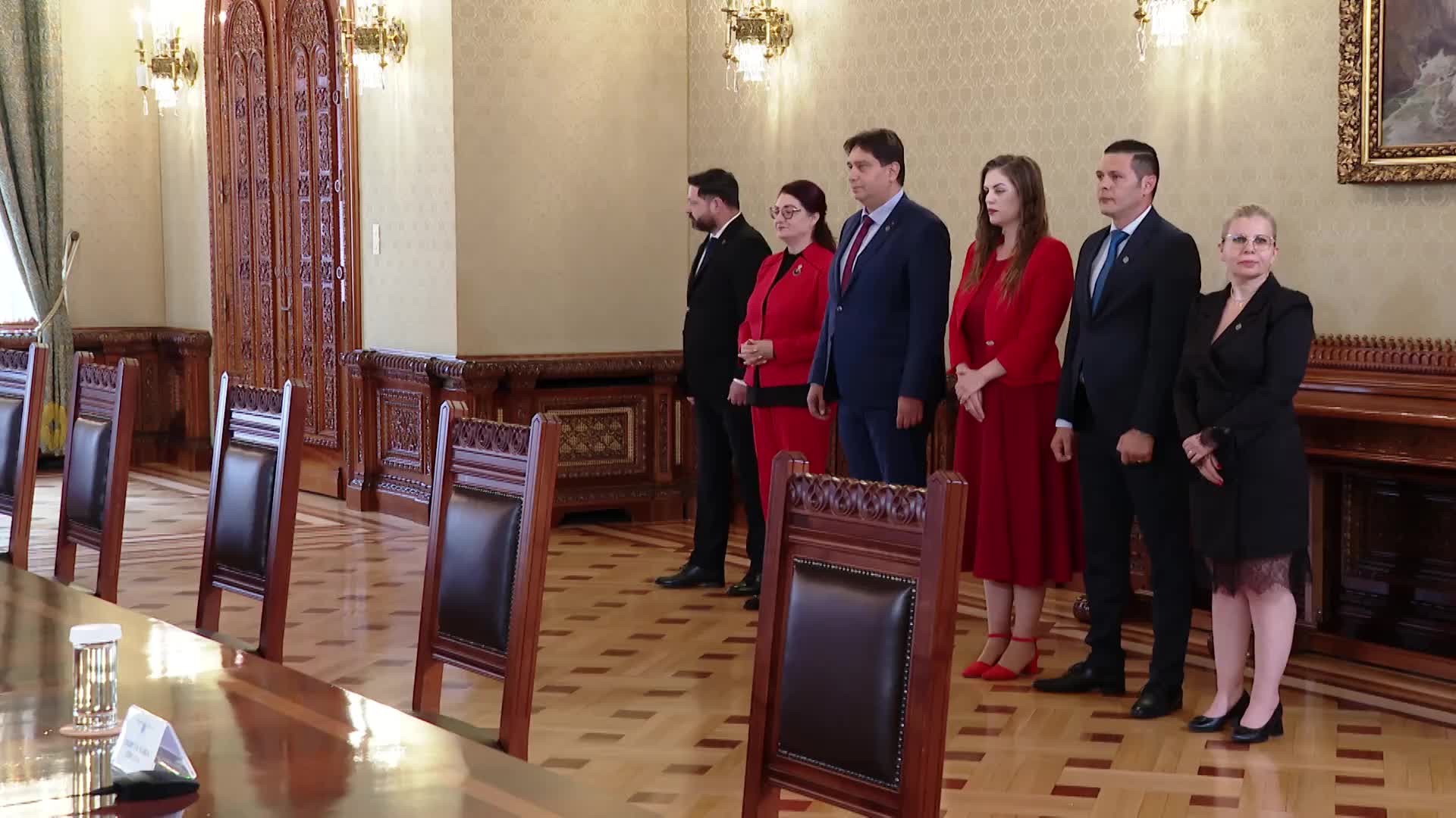 Consultări la Palatul Cotroceni cu partidele și formațiunile politice parlamentare - Grupul parlamentar Uniți pentru România